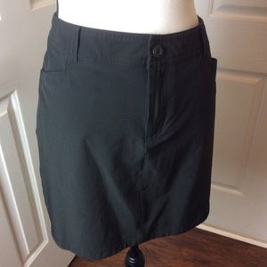 Eddie Bauer black skort
